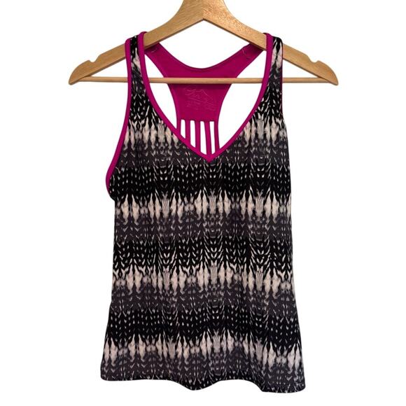 Gerry Athletic Tank Top Black Pink Built-In Bra Size S Women’s Workout Shirt - Picture 1 of 5